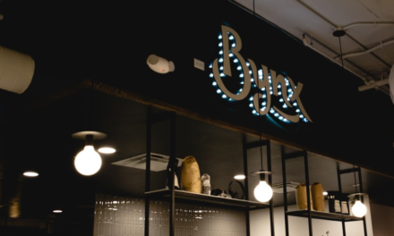 Bynx Orlando: Where Coffee Meets Vintage in Thornton Park, Orlando