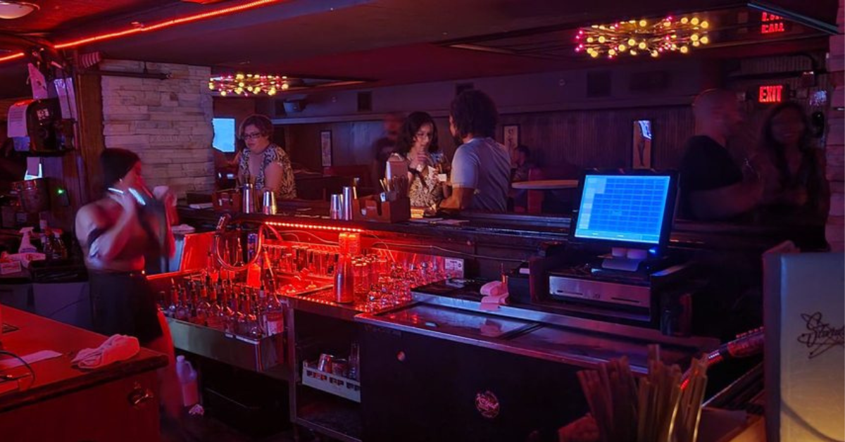 The Dust: Orlando’s Hub for Eclectic Entertainment in Thornton Park