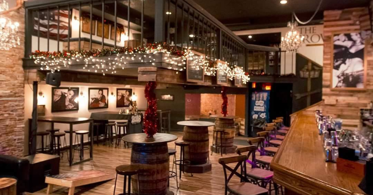 Dive into the Excitement at The Crow Orlando – Your Downtown Destination!