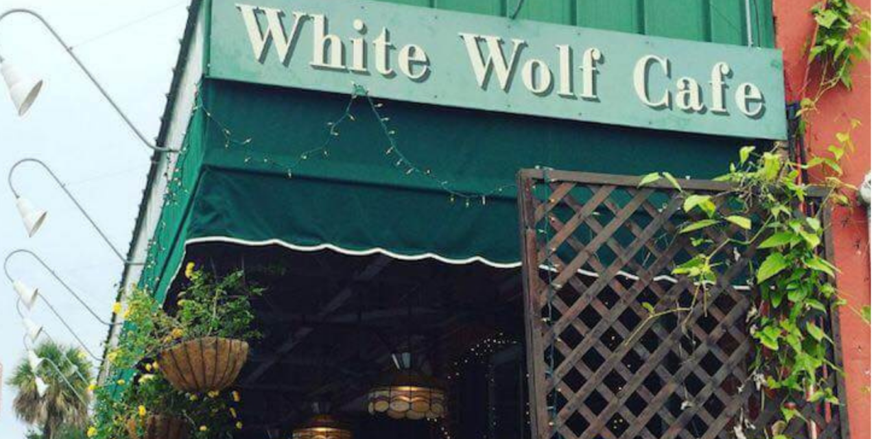 Savor Unique Flavors at White Wolf Cafe, Ivanhoe District’s Beloved Bistro